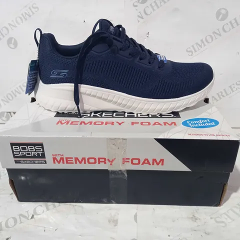 BOXED PAIR OF BOBS SPORT FROM SKECHERS MEMORY FOAM TRAINERS IN NAVY UK SIZE 7