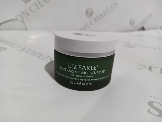 LIZ EARLE SUPERSKIN MOISTURISER 