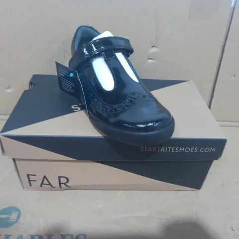 BOXED PAIR OF START RITE SHOES IN BLACK EU SIZE 31