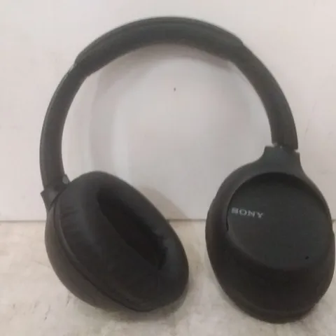 BOXED SONY WIRELESS HEADPHONES 