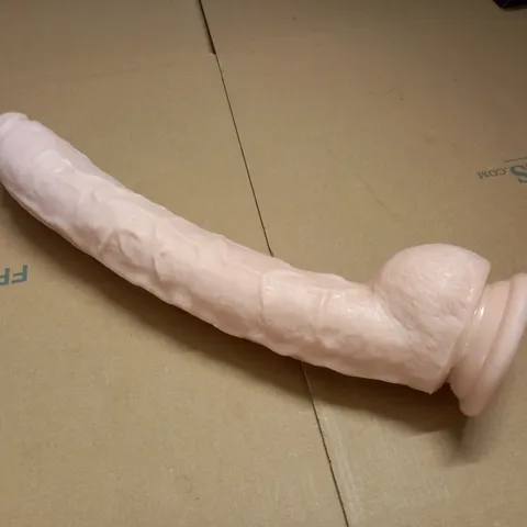 UNPACKAGED 16" REALISTIC DILDO WITH SUCTION CUP