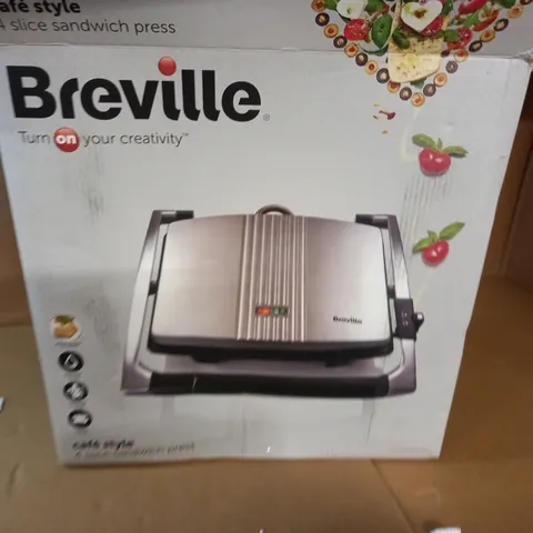 BOXED BREVILLE CAFÉ STYLE 4-SLICE SANDWICH PRESS