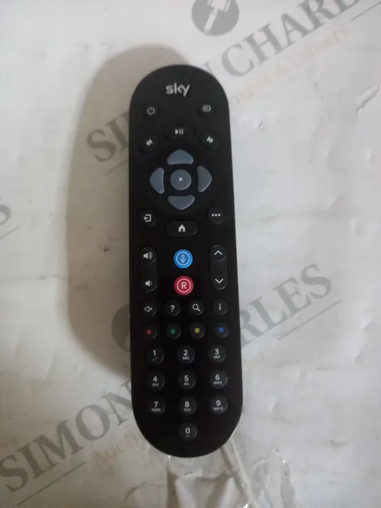 SKY Q VOICE CONTROL REMOTE CONTROL 