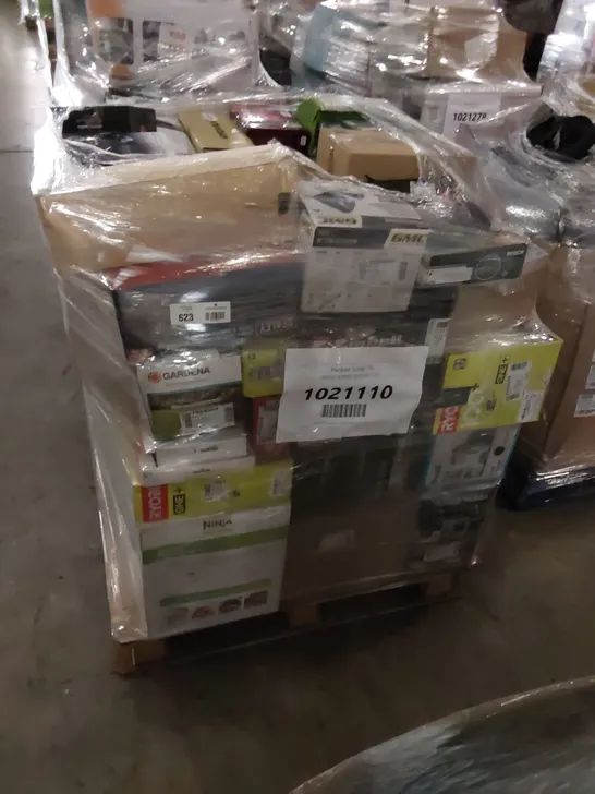 PALLET OF APPROXIMATELY 105 ELECTRONIC AND HOUSEHOLD ITEMS TO INCLUDE 