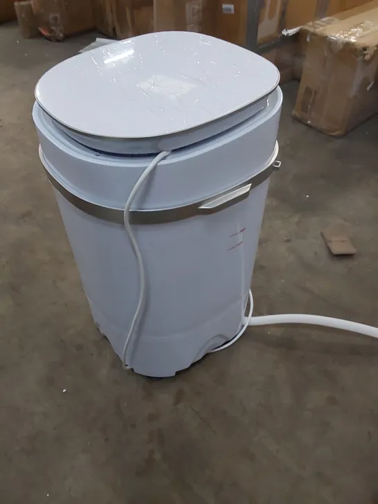 BOXED WHITE WASHING MACHINE 