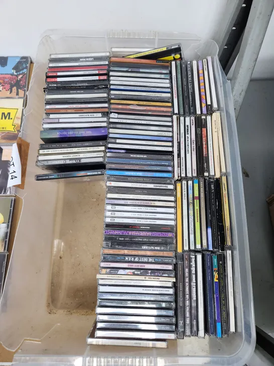 A VERY LARGE QUANTITY OF CDs FROM 80s / 90s /2000s