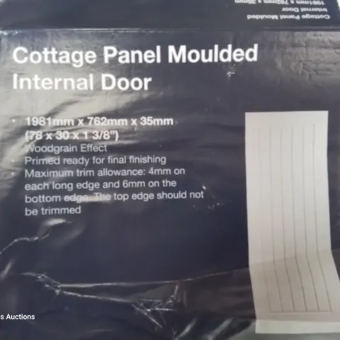 COTTAGE PANEL MOULDED WOODGRAIN EFFECT INTERNAL DOOR 1981 × 762 × 35mm