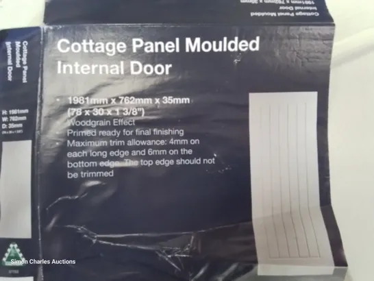 COTTAGE PANEL MOULDED WOODGRAIN EFFECT INTERNAL DOOR 1981 × 762 × 35mm