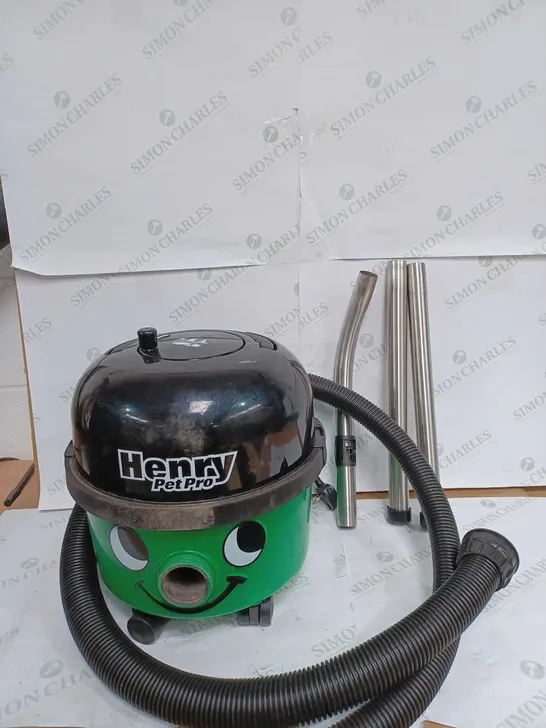 NUMATIC HENRY PET PRO VACUUM