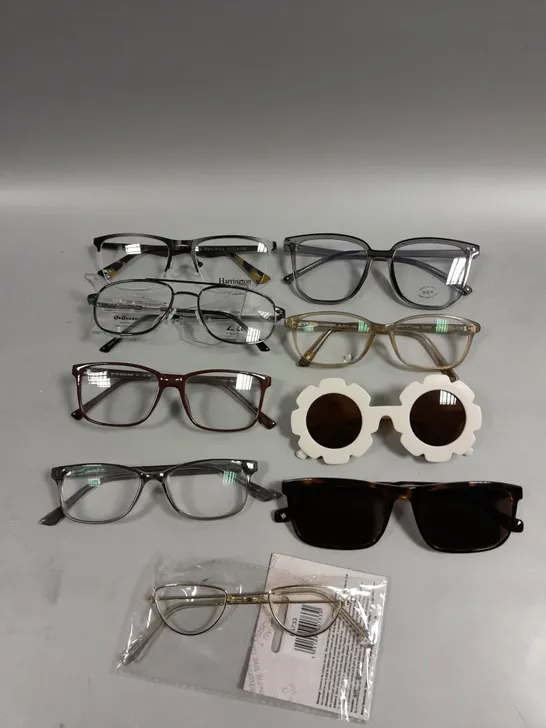 APPROXIMATELY 15 ASSORTED SPECTACLES/SUNGLASSES IN VARIOUS STYLES  