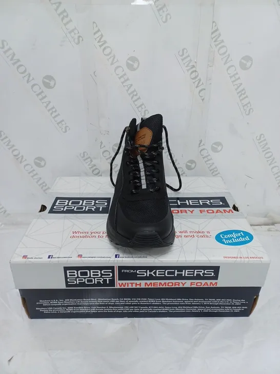 BOXED BOB'S SPORT SPARROW 2.0 FROM SKECHERS MEMORY FOAM LADIES BLACK TRAINERS SIZE 9