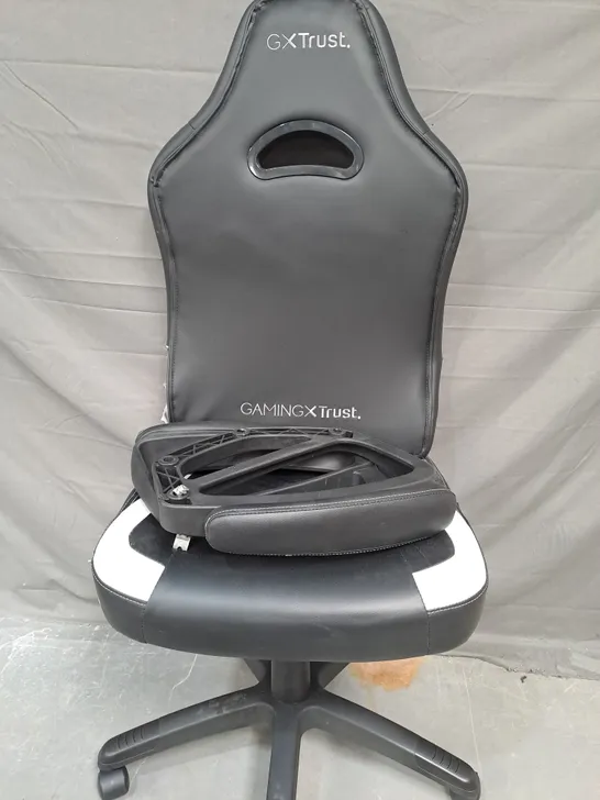 GX TRUST GAMING CHAIR IN BLACK/WHITE - COLLECTION ONLY