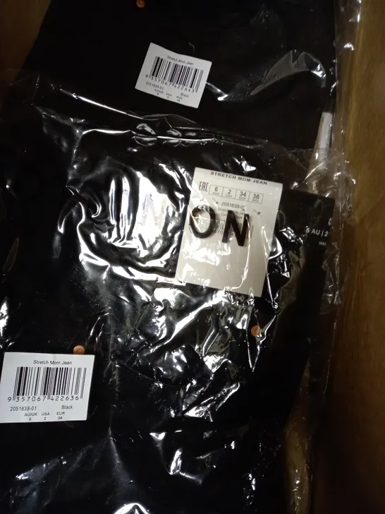 BOX OF APPROX 4 BRAND NEW COTTON:ON STRETCH MOM JEANS - BLACK SIZES AUS 6