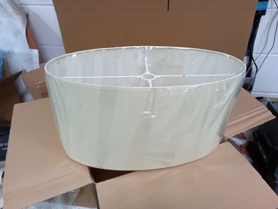 WHITE LAMP OVAL SHAPED