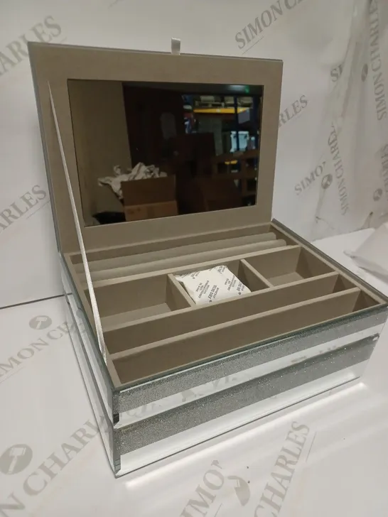 JM BY JULIEN MACDONALD GLASS STACKING JEWELLERY BOX - SILVER