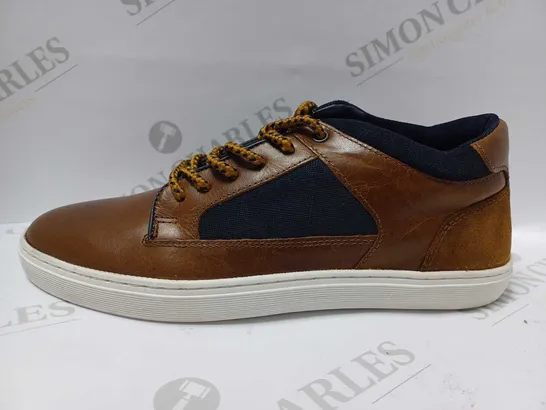 REDTAPE BROWN/NAVY LEATHER SHOES - SIZE UK 8 