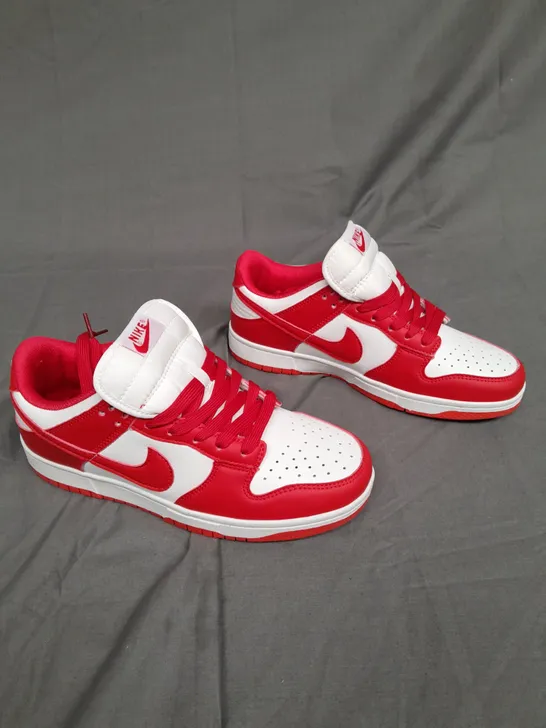 BOXED PAIR OF NIKE DUNKS LOW UNIVERSITY RED SIZE UK 6