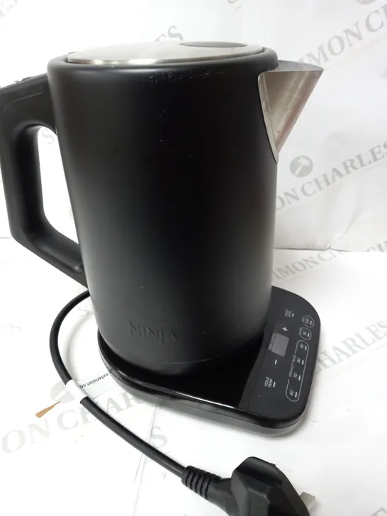 BOXED NINJA PERFECT TEMPERATURE KETTLE KT200UK