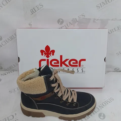 BOXED PAIR OF RIEKER LACE UP CHUNKY BOOTS IN NAVY SIZE 6.5