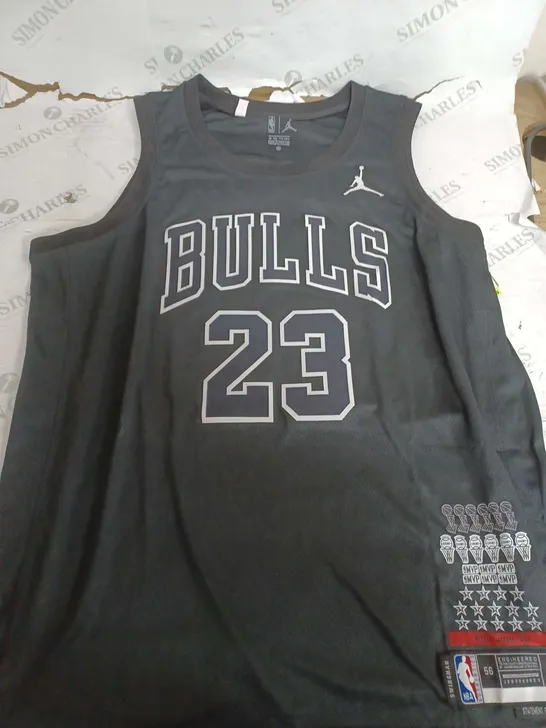 JORDAN NBA BULLS 23 JERSEY IN BLACK - XXL