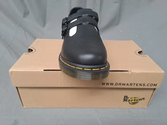 BOXED PAIR OF DR MARTENS 8065 MARY JANE SHOES IN BLACK UK SIZE 8