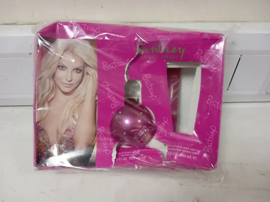 BOXED BRITNEY SPEARS FANTASY EAU DE PARFUM GIFT SET 