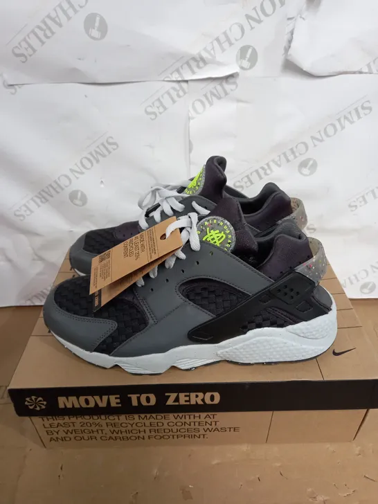 NIKE AIR HUARACHE CRATER TRAINERS SIZE 9.5