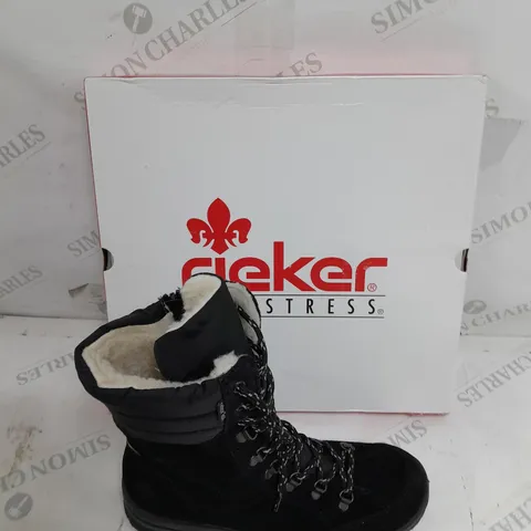 BOXED PAIR OF RIEKER SUEDE WATER RESISTANT BOOTS IN BLACK SIZE 6