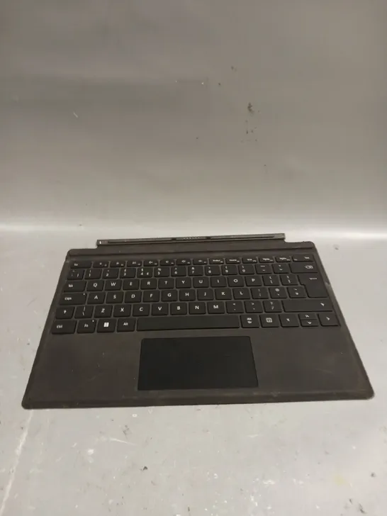 MICROSOFT SURFACE PRO KEYBOARD COVER 