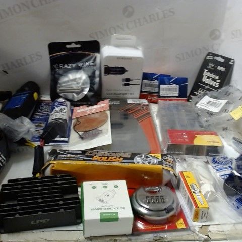LOT OF ASSORTED ITEMS TO INCLUDE; CAR CHARGER, CHROME POLISH, AUTO SEALER ETC 
