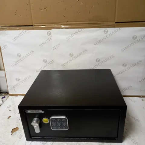 YALE ALARMED ELECTRONIC SAFE