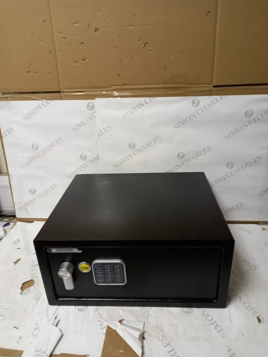 YALE ALARMED ELECTRONIC SAFE