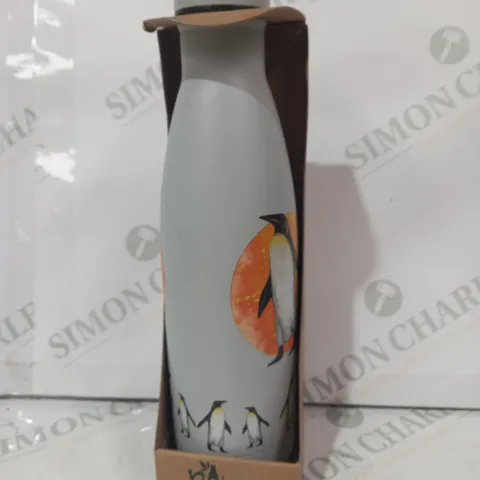 NATUREVAC INSULATED DRINKS BOTTLE IN PENGUIN DESIGN