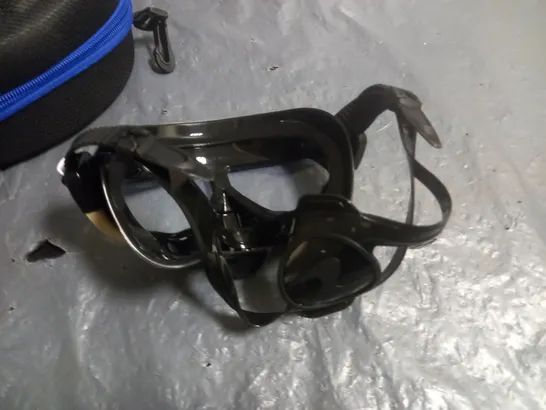 SPHERE X AQUALUNG GOGGLES - SIZE UNSPECIFIED