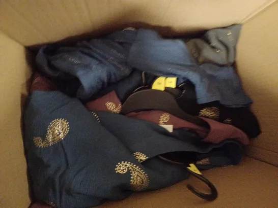 BOX OF APPROX 10 ASSORTED ITEMS OF MAISON DE NIMES CLOTHING IN VARIOUS SIZES AND STYLES 