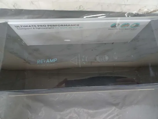 REVAMP LIBERATE CORDLESS CERAMIC COMPACT STRAIGHTENER