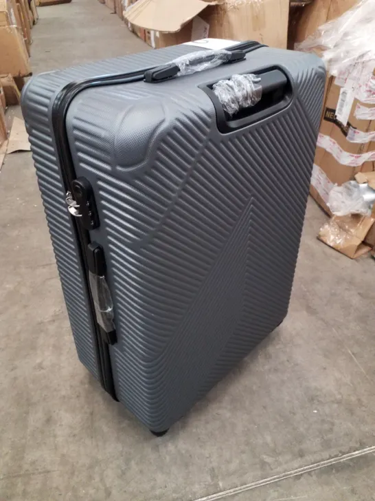 BOXED SILVER SUITCASE