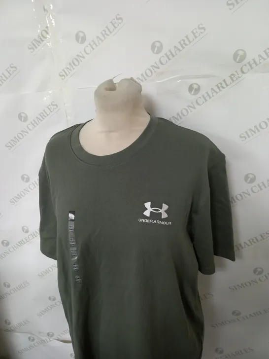 UNDER ARMOUR CASUAL LOGO T-SHIRT SIZE M