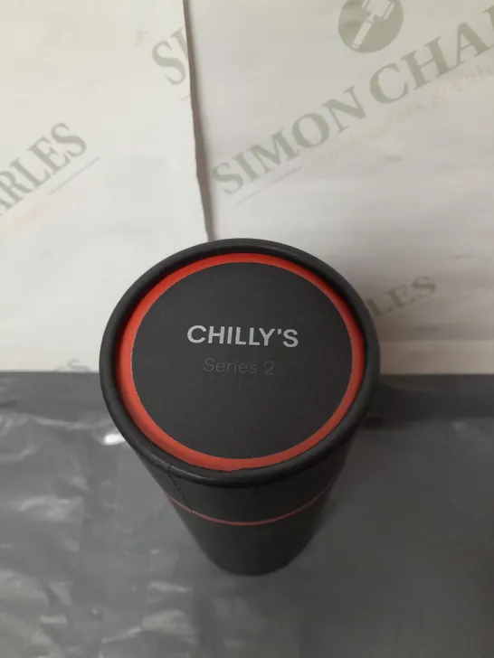 BOXED CHILLY'S SERIES 2 WATER BOTTLE RED