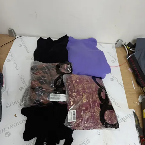 BOX OF APPROXIMATELY 20 CLOTHING ITEMS TO INCLUDE SWEATERS, TOPS, BODYSUITS ETC 