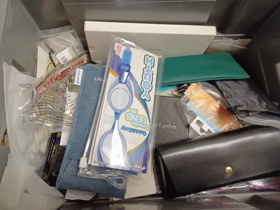 BOX OF APPROX 20 ITEMS INCLUDING ASSORTED WATCH STRAPS, ASSORTED PRESCRIPTION GLASSES AND COSTUME JEWELLERY