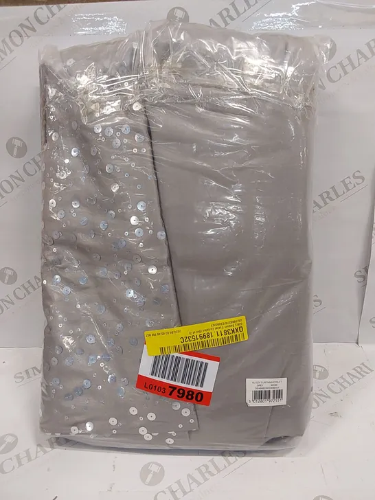 BAGGED GLITZY SEQUIN EYELET CURTAINS - GREY // SIZE: 229 X 229cm