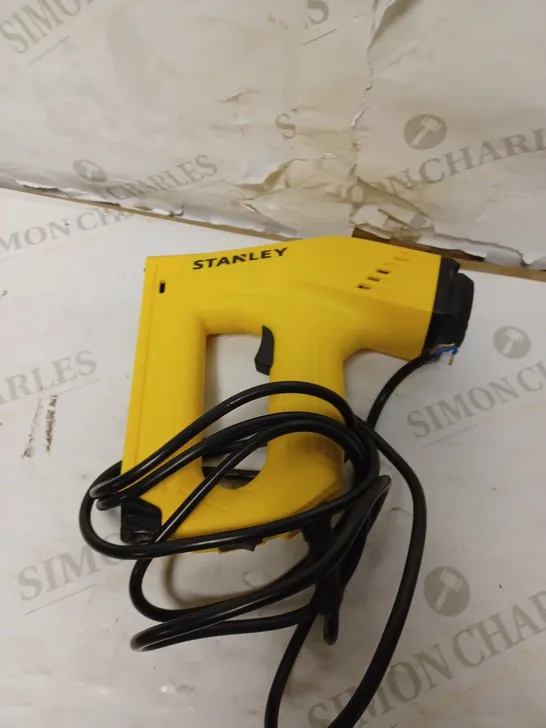 STANLEY 0-TRE550 HEAVY DUTY ELECTRIC STAPLE/NAIL GUN