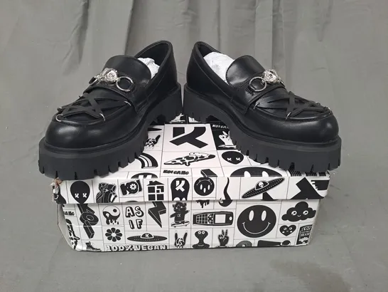 BOXED PAIR OF KOI VEGAN SILENT DUSK PENTAGRAM LOAFERS IN BLACK UK SIZE 7