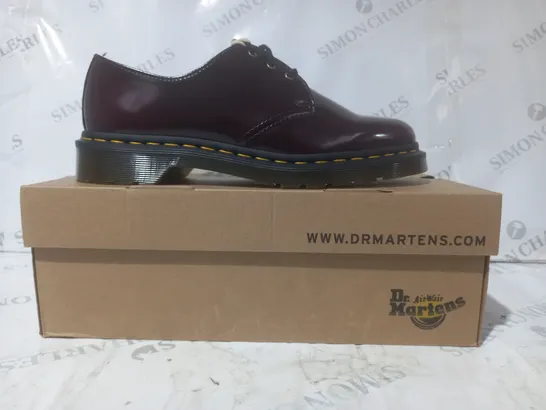 BOXED PAIR OF DR MARTENS VEGAN 1461 SHOES IN CHERRY RED UK SIZE 7