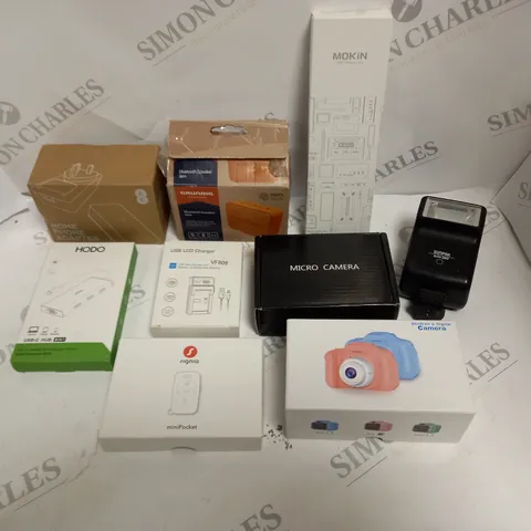 APPROXIMATELY 15 ASSORTED HOUSEHOLD ELECTRICAL ITEMS TO INCLUDE BLUETOOTH SPEAKER, USB CHARGER, HOME PHONE ADAPTER ETC 
