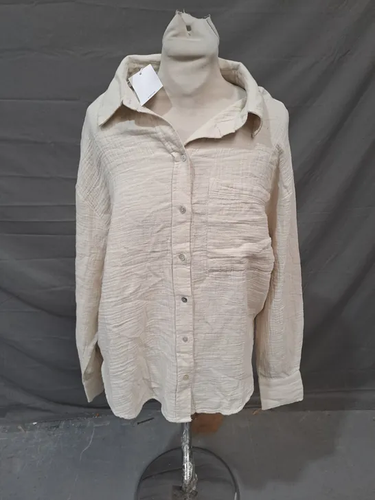 MNG BUTTON UP CAMISA SHIRT IN BEIGE SIZE L