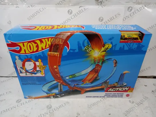 BOXED SEALED HOT WHEELS ACTION MASSIVE LOOP MAYHEM SET 