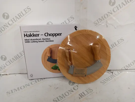 BOXED HAKKER-CHOPPER BAMBOO CUTTING BOARD