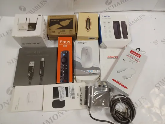 LOT OF ASSORTED TECH ITEMS TO INCLUDE FIRE TV REMOTE, WI-FI EXTENDER AND USB-C 20W POWER ADAPTER